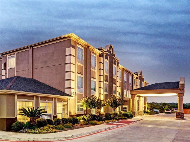 Super 8 By Wyndham San Antonio/Alamodome Area Hotel Eksteriør billede